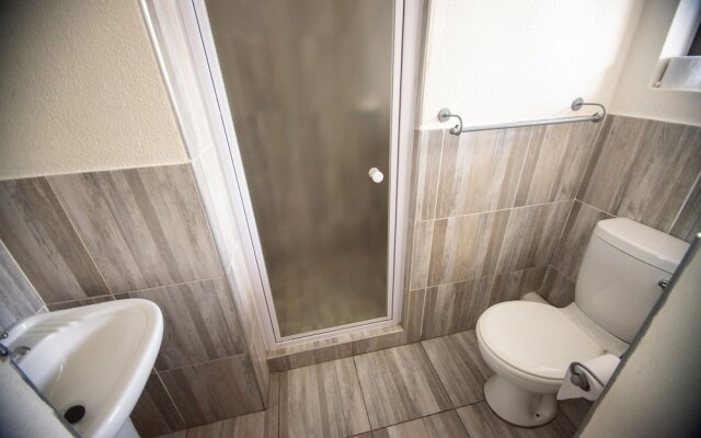 Ecomotel Kempton Park