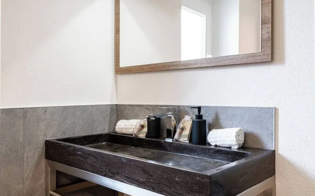 One & Only Losone Apartment