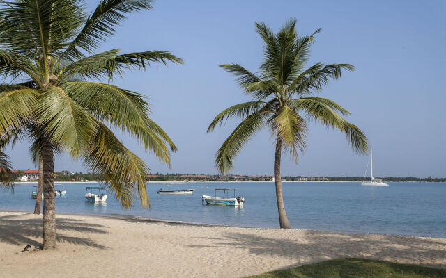 Amaya Beach Pasikudah