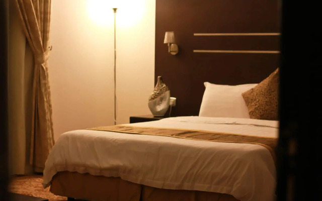 Rest Night Serviced Apartments - AL Nafal