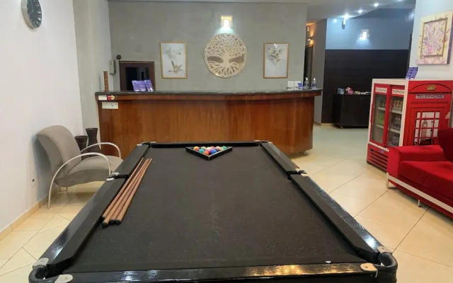 Brew Hotel