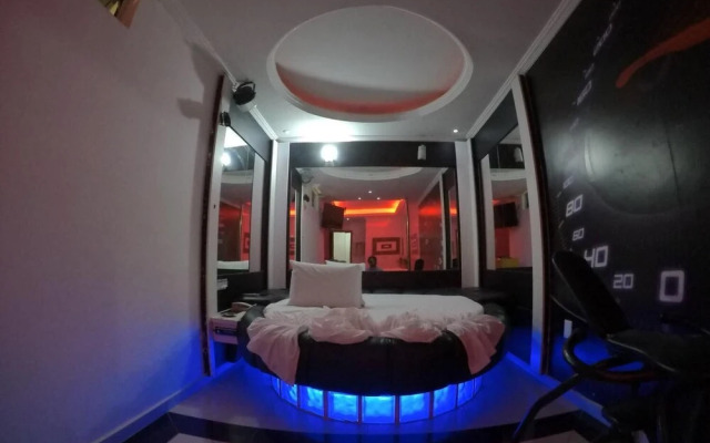 Motel Fantasy 2 (Adult Only)