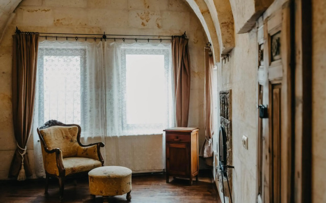 Meleklerevi Cave Hotel