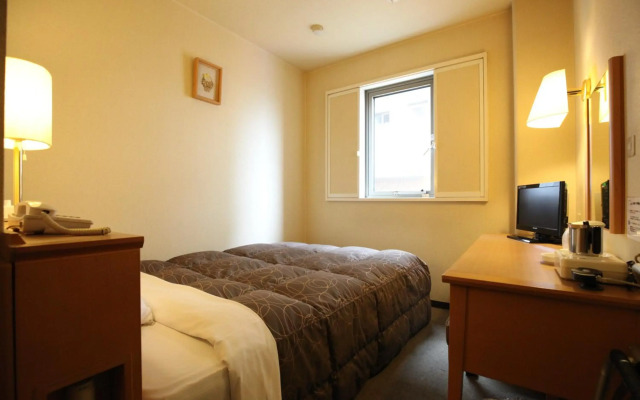 AZ Inn Obu