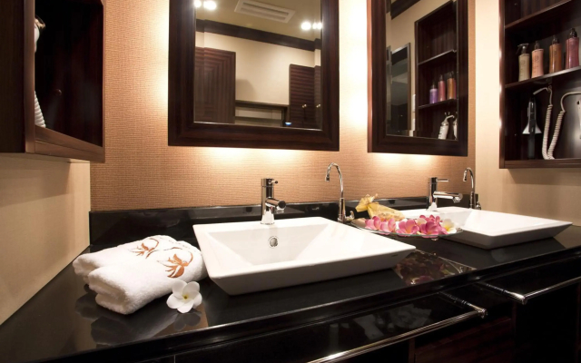 Hotel and Spa Lotus Modern – Adults Only