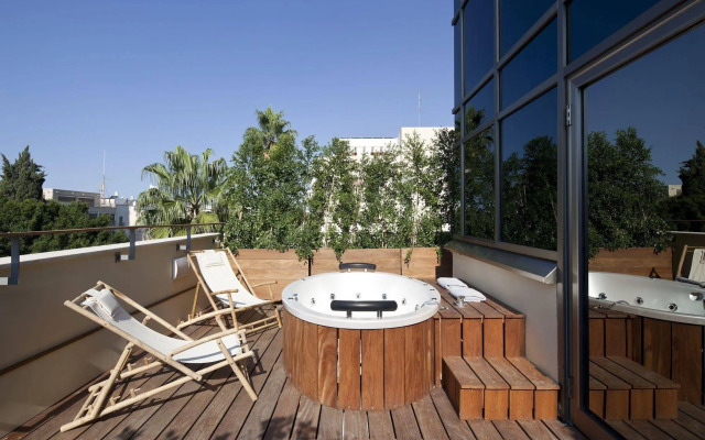 The Rothschild Hotel Tel Aviv's Finest