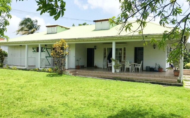 House With 4 Bedrooms in Douville, With Enclosed Garden and Wifi - 3 km From the Beach