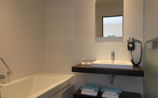 Hotel Allure Lounge & Dinner