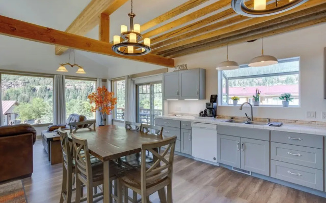Magnificent Ouray Home w/ Deck & Mountain Views!