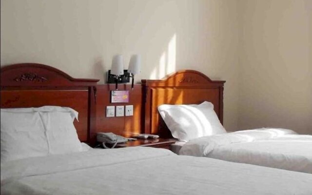 Yangguang Xinyue Business Hotel