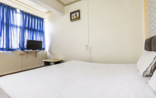 Hotel Priti International by OYO Rooms