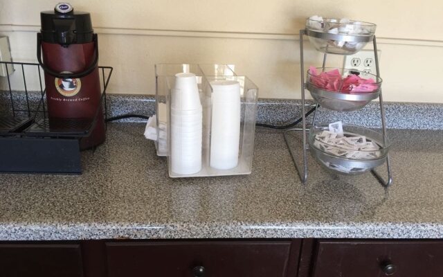 Budget Inn East Columbus