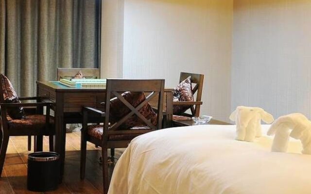 Yannian Huijing Hotel