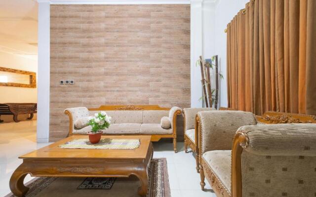OYO 2995 Oemah Sorowajan Homestay Syariah