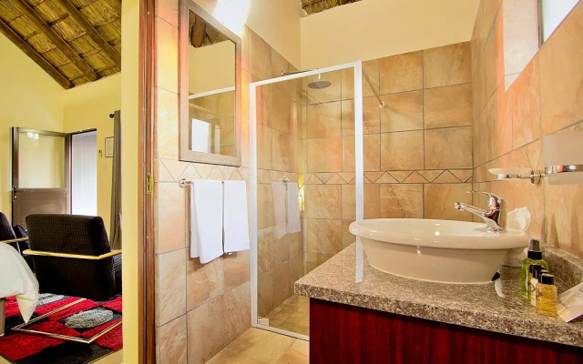 Royale Marlothi Safari Lodge