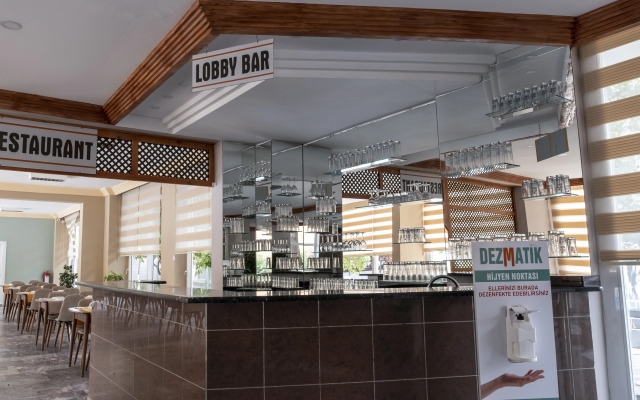Side Spring Hotel