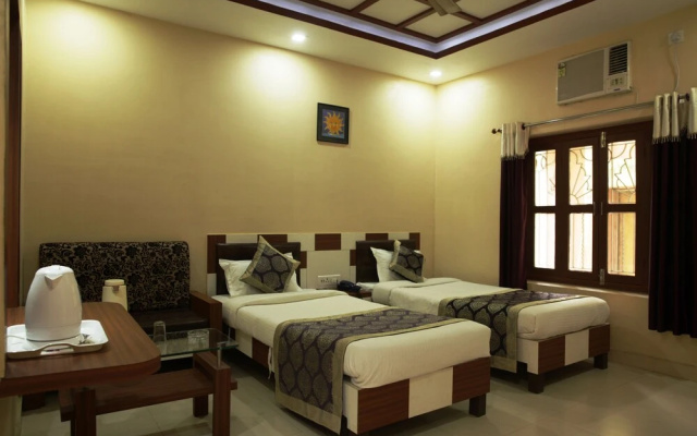 Hotel Satkar