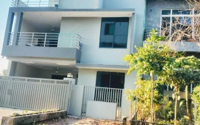 Awan Guest House
