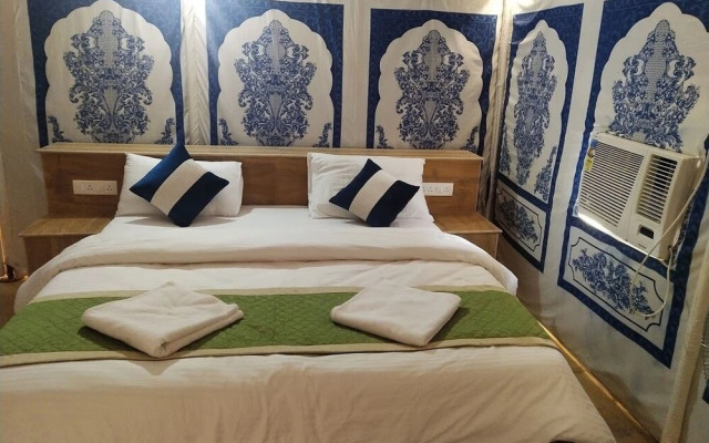Exotic Luxury Camps
