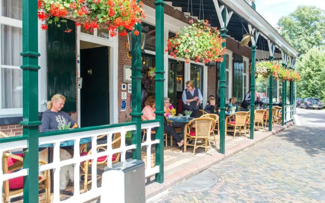 Hotel Cafe Restaurant De Gouden Karper