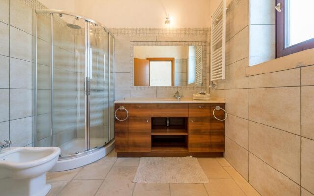 Masseria Le Giare In Carpignano Salentino