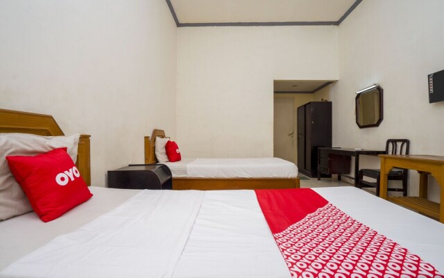 Hotel Pelangi Harapan by OYO Rooms