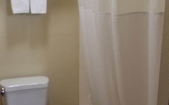 Quality Inn Chesterton near Indiana Dunes National Park I-94