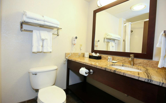 Americas Best Value Inn & Suites Anaheim Convention Center