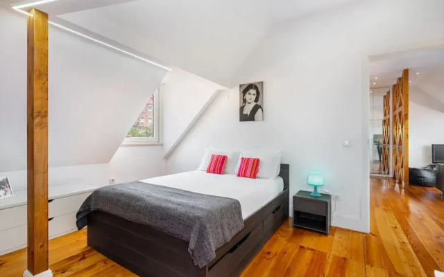 Premium River View Apartment