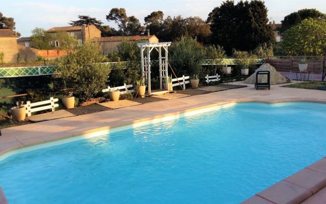 House With 3 Bedrooms in Rustiques, With Private Pool and Enclosed Gar