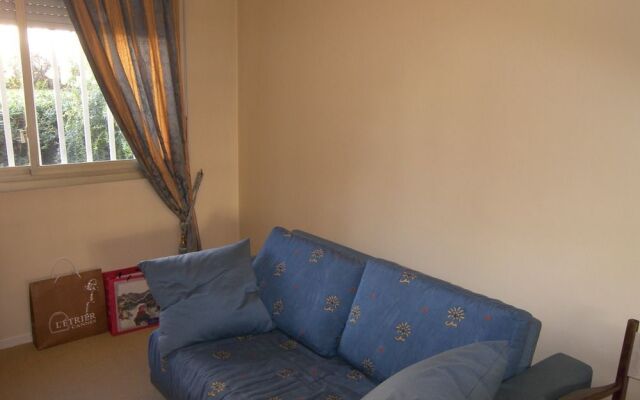 Parc Continental Cannes-Very elegant three bedroom apartment