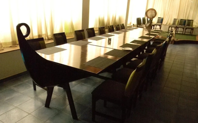 Aarohi Starz Club & Spa