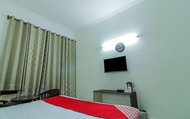 OYO 18465 Hotel Nestway