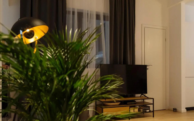 Bright 3BR Flat - Top Location - Green view balcony