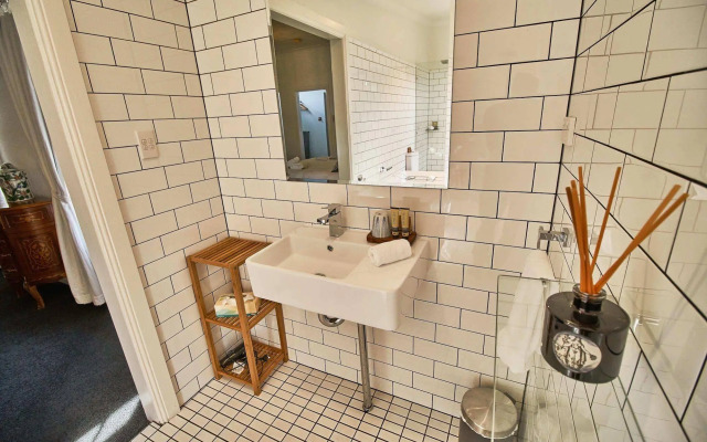 The Bronte Boutique Hotel