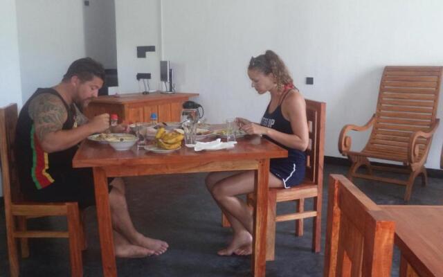 Surfing Sea Hiriketiya 3 Bed Room Entire Villa