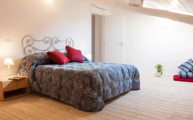 Quiethome Apartments