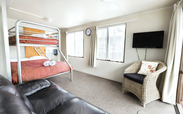 North South Holiday Park