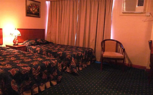 Le Grand Penthouse Hotel