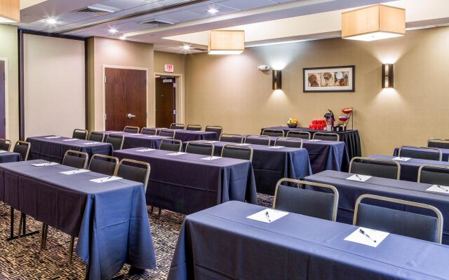 Cambria Suites Appleton