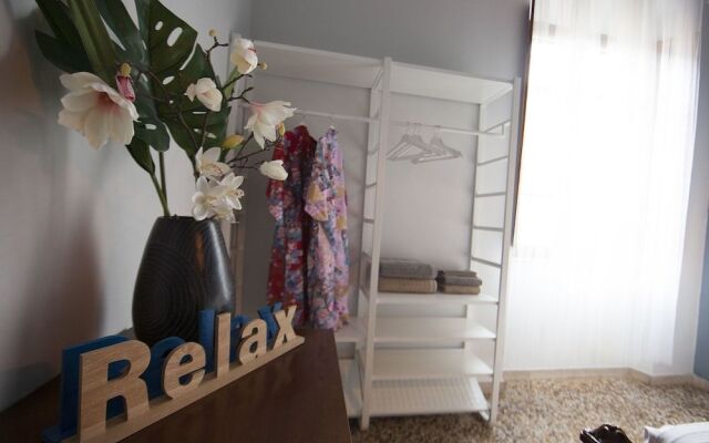 al 28 B&B