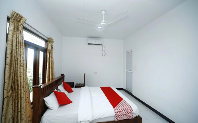 OYO 310 Sea Lagoon Beach Hotel