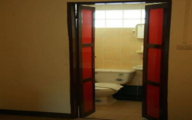 Plai & Herbs Suvarnbhumi Airport 