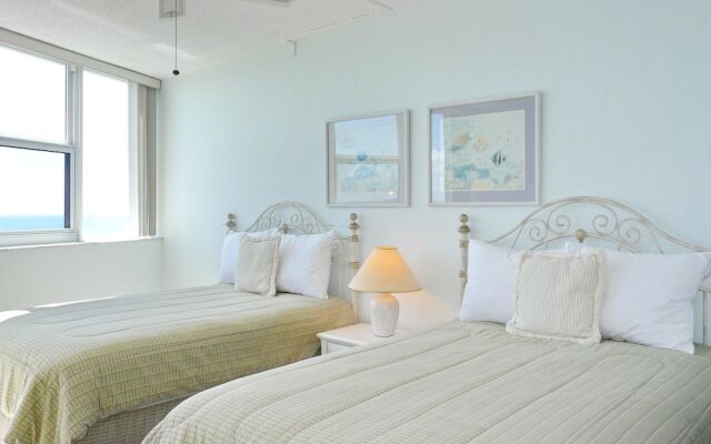 Sunny Beachfront Condo With Pool and Sw-facing Balcony