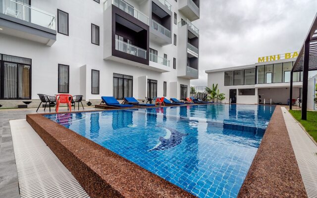 Phoenix Sea View Hotel