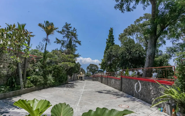 ZEN Rooms Puncak Cibogo KM 69