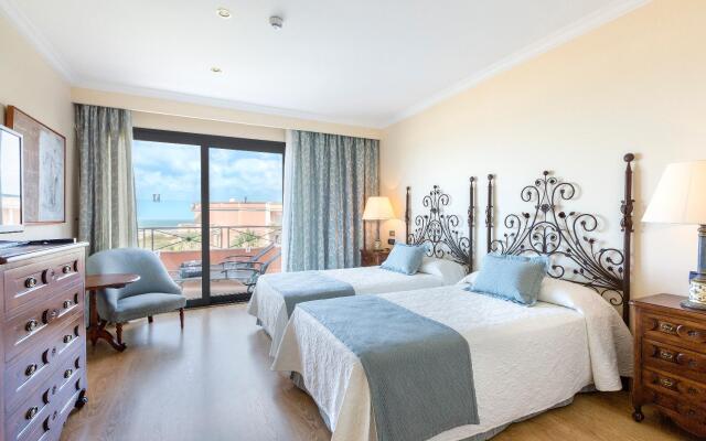 Hipotels Barrosa Palace & SPA