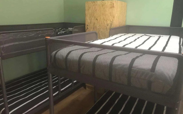 Hostel Wood Steel & Glass