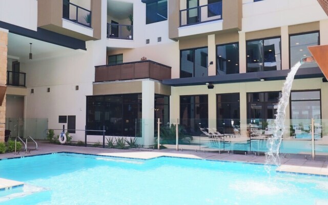 Close to Golf - King Bed - 2047