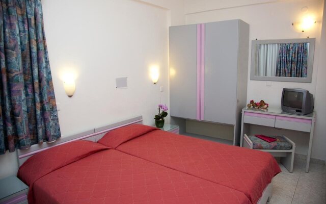 Ermis Suites